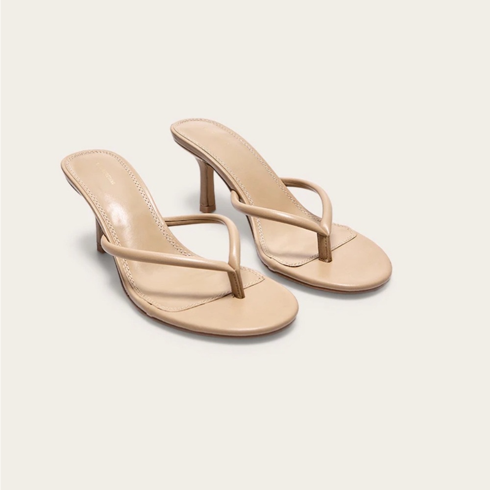 Pretty Little Thing Thong heeled mules